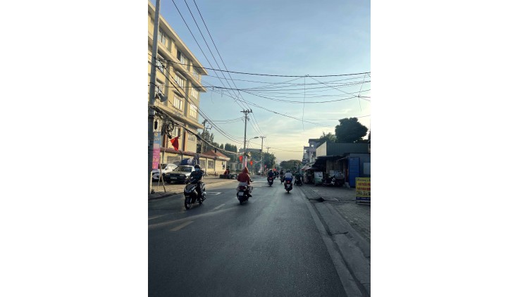 Ngộp Bán Nhà Mặt Tiền Kd 215m2_7.6*28 Đường SỐ 5 Linh Xuân Thủ Đức Chỉ 15.5 tỷ Quá Ngon